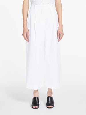 Pantaloni cropped