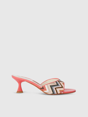 Sandali chevron con tacco