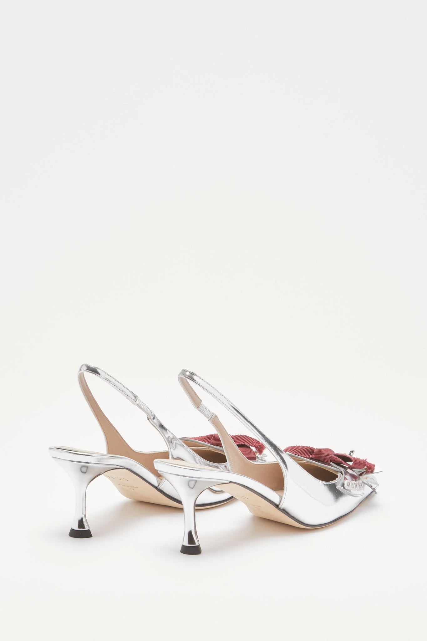 Slingback con frange e borchie argento
