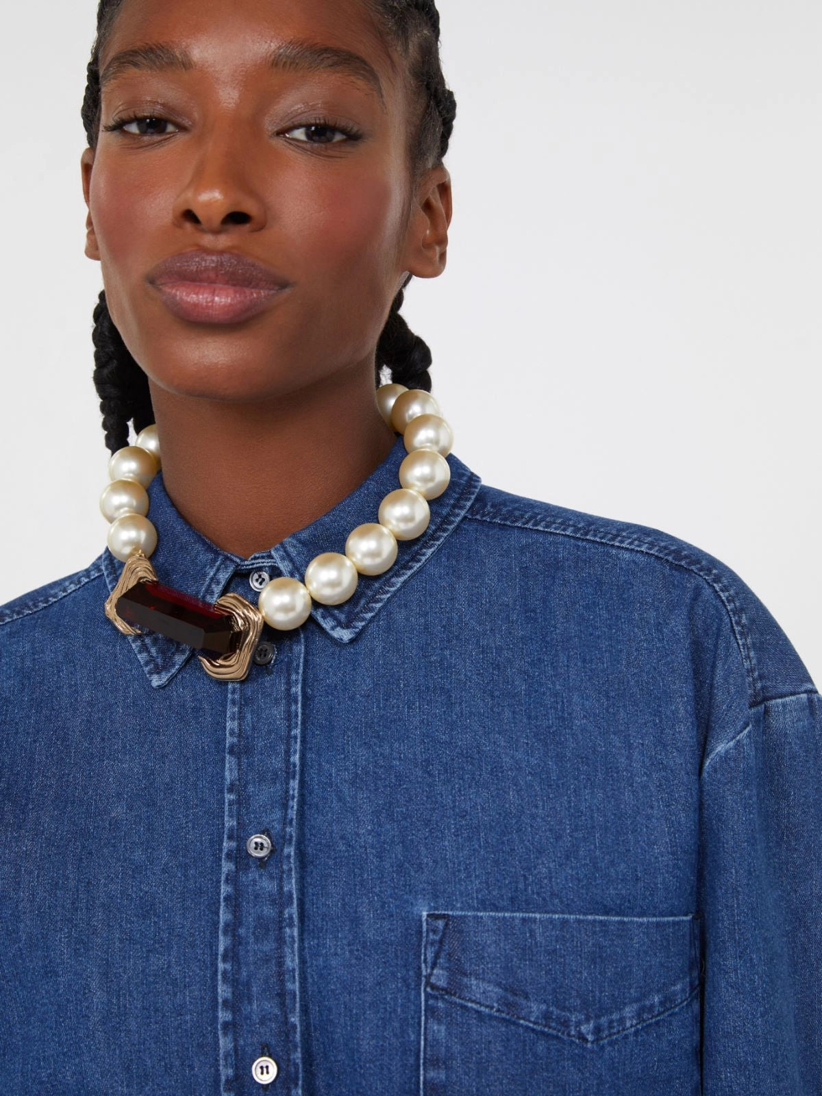 Collana girocollo con perle